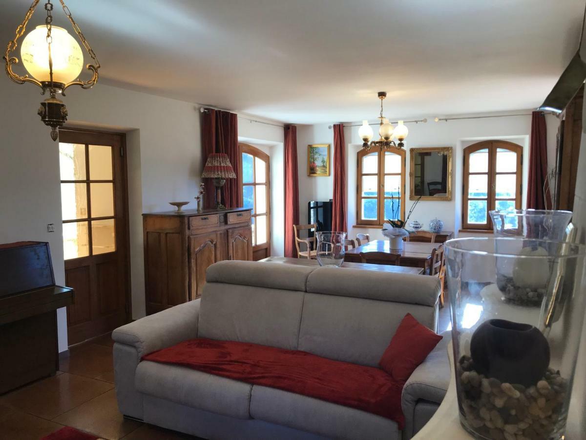 La Clue/ Le Jas Du Ventoux Hotel Plaisians Екстериор снимка